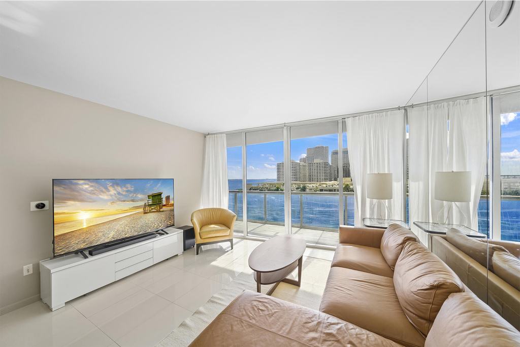 495 Brickell Avenue - Photo 5