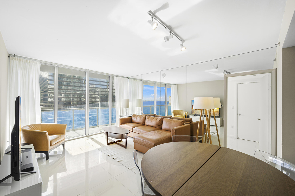495 Brickell Avenue - Photo 4