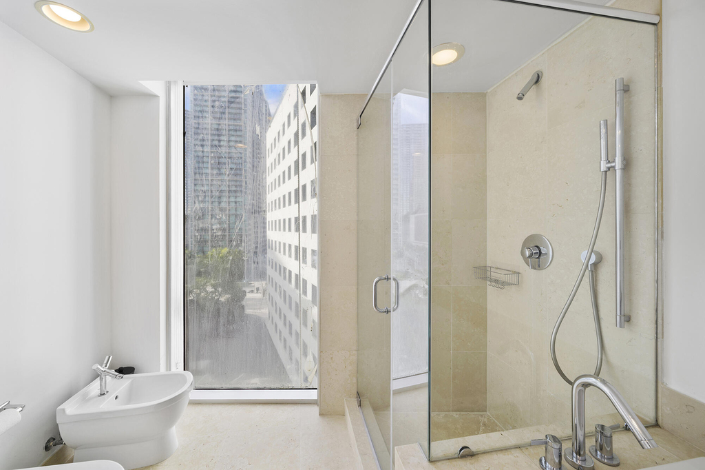 495 Brickell Avenue - Photo 11
