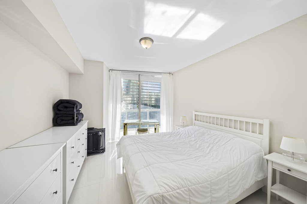 495 Brickell Avenue - Photo 12