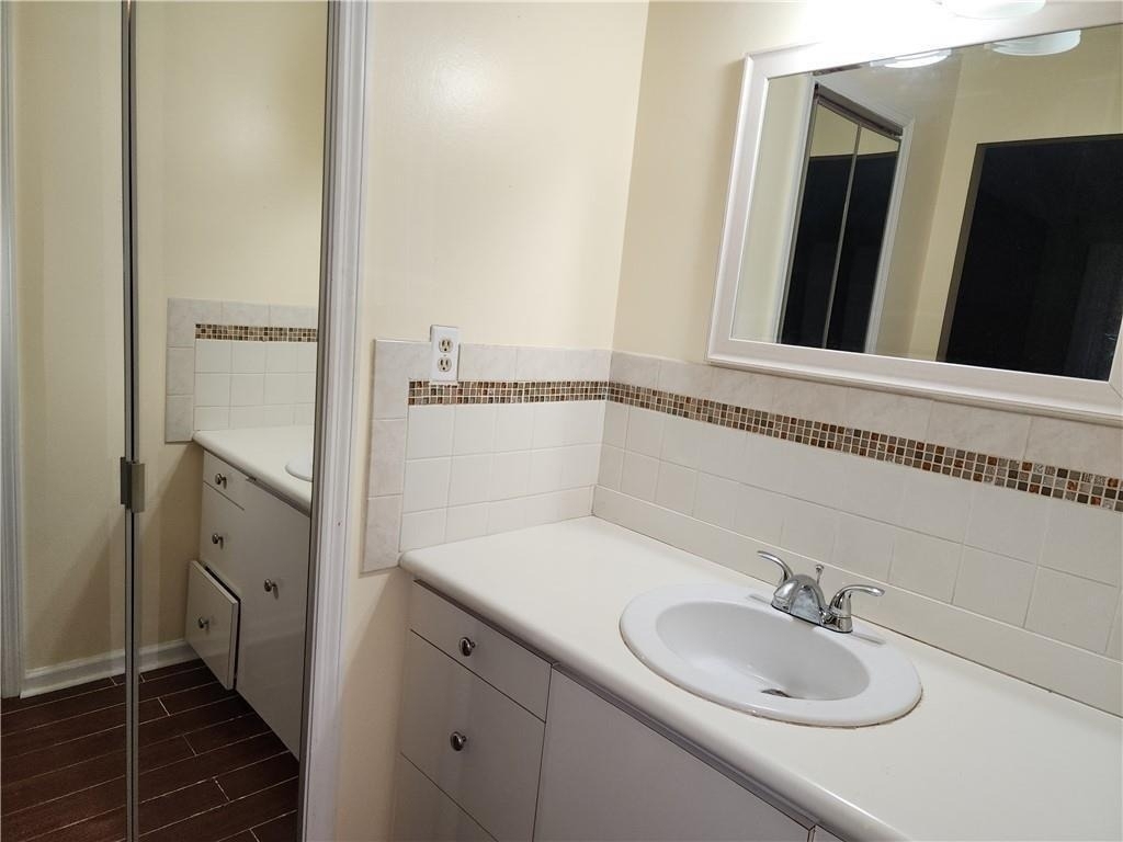 7001 Environ Boulevard - Photo 6
