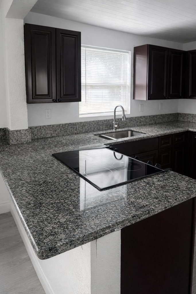 1527 Nw 63rd Street - Photo 23