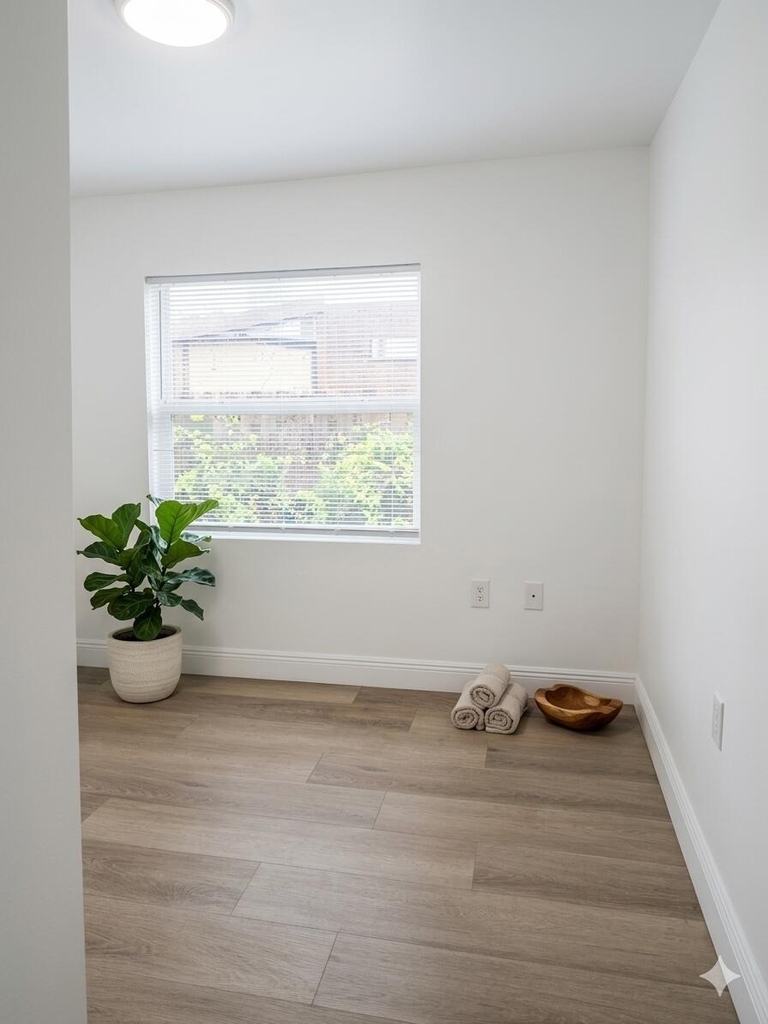 1527 Nw 63rd Street - Photo 7
