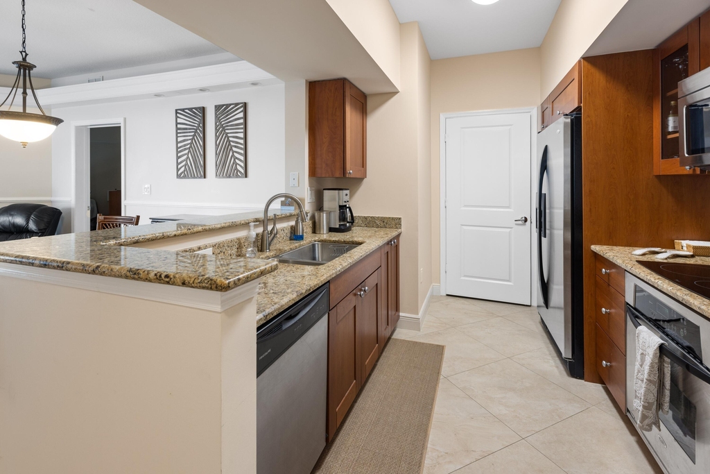 275 Nw Flagler Avenue - Photo 12