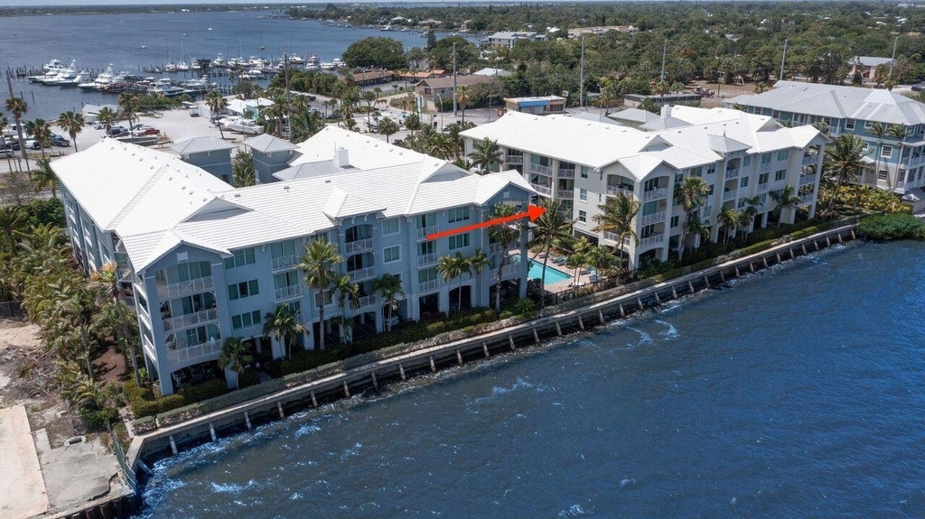 275 Nw Flagler Avenue - Photo 2