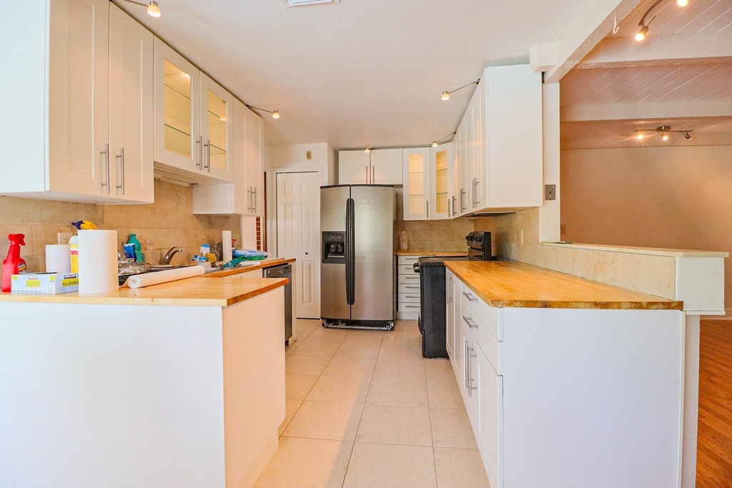 1329 Nw 84th Drive Nw - Photo 3