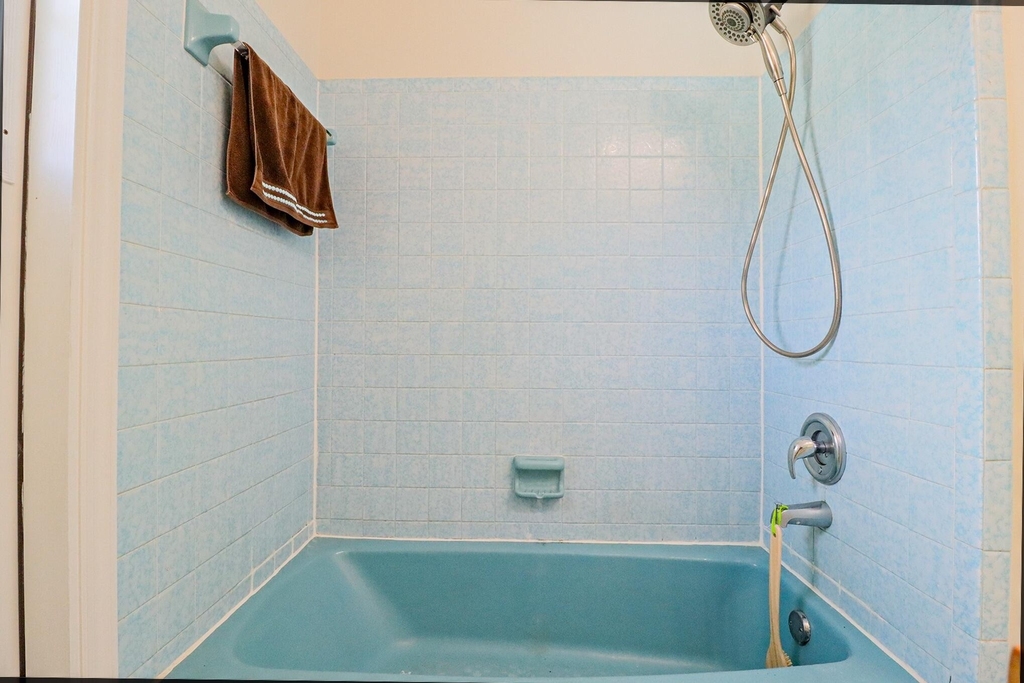 1329 Nw 84th Drive Nw - Photo 10
