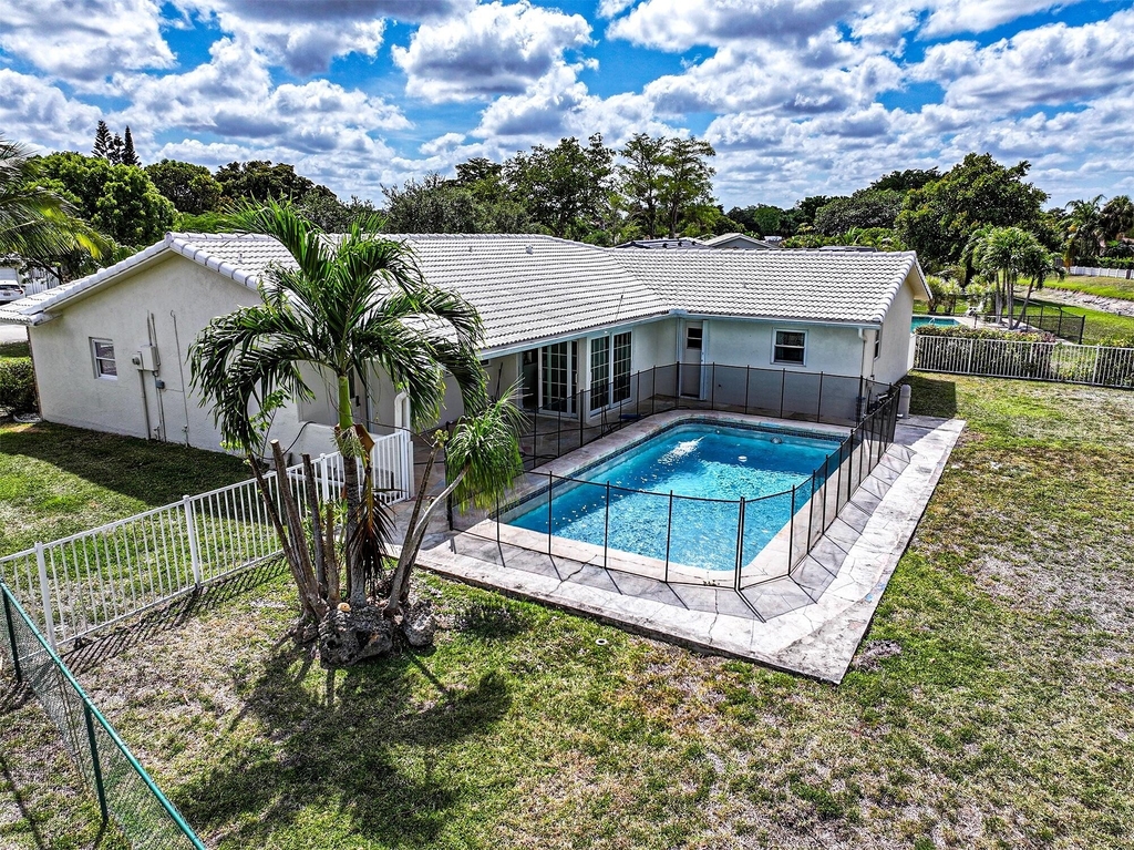1329 Nw 84th Drive Nw - Photo 25
