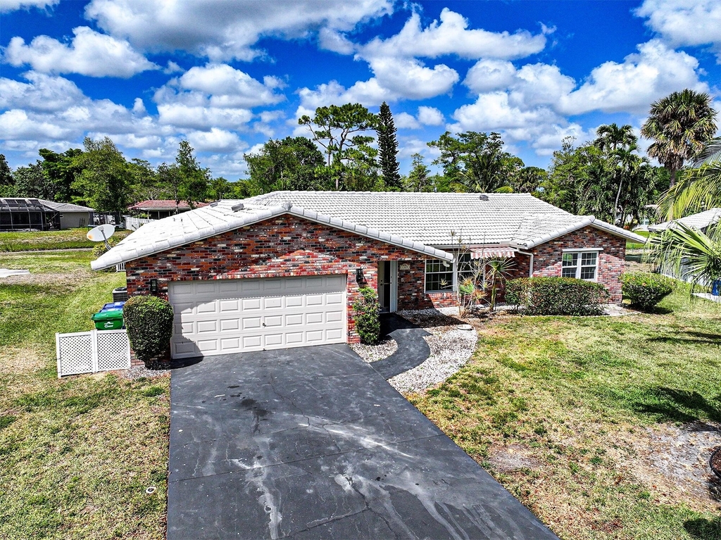 1329 Nw 84th Drive Nw - Photo 0