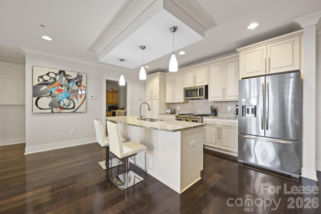 222 S Caldwell Street - Photo 2