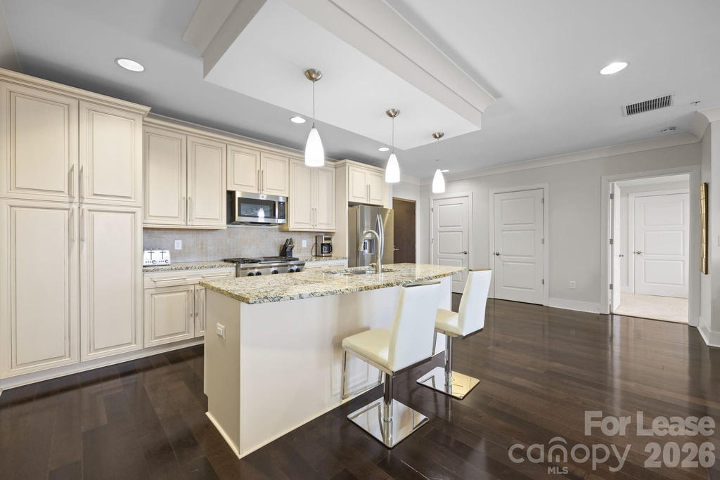 222 S Caldwell Street - Photo 3