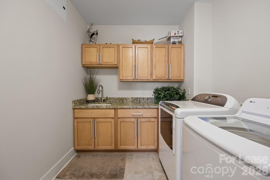 222 S Caldwell Street - Photo 18