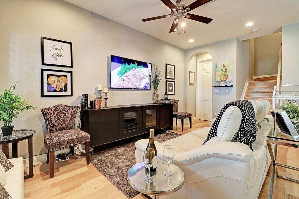 400 Lake Monterey Circle - Photo 2