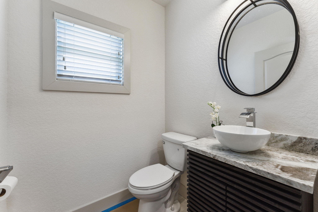 522 Lucky Lane - Photo 2