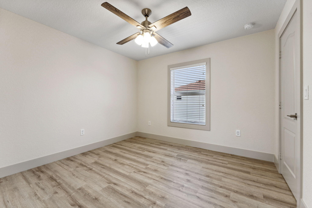 522 Lucky Lane - Photo 18