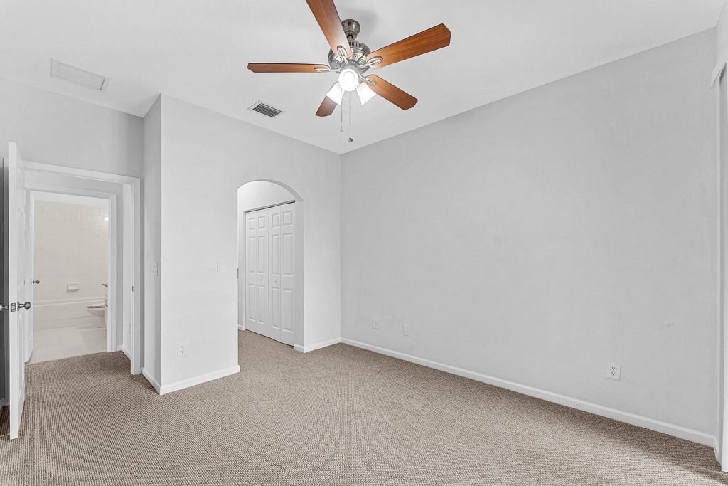6515 Diamond Springs Terrace - Photo 21