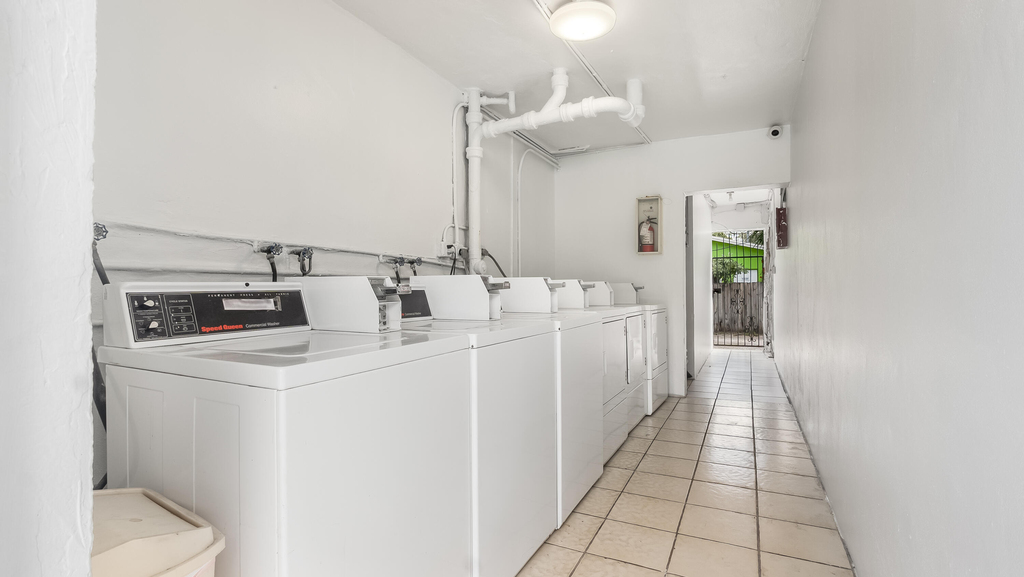 626 Sw 14th Avenue - Photo 10
