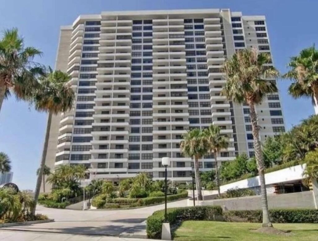 2500 Parkview Drive - Photo 29