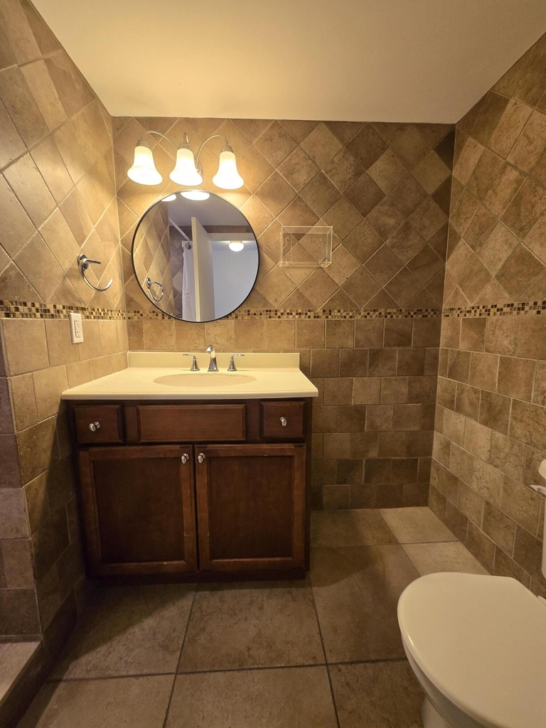2500 Parkview Drive - Photo 11