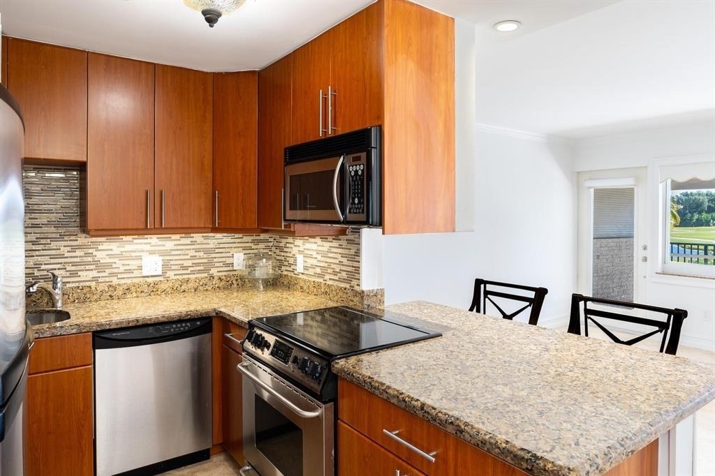 4848 Ne 23rd Avenue - Photo 8