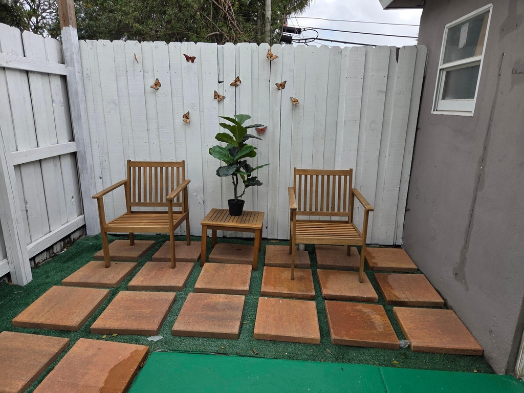 4824 Sw 45th Avenue - Photo 3