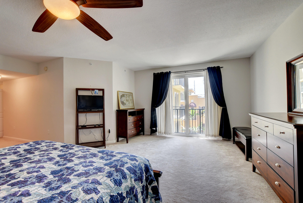 225 Ne 1st Street - Photo 8