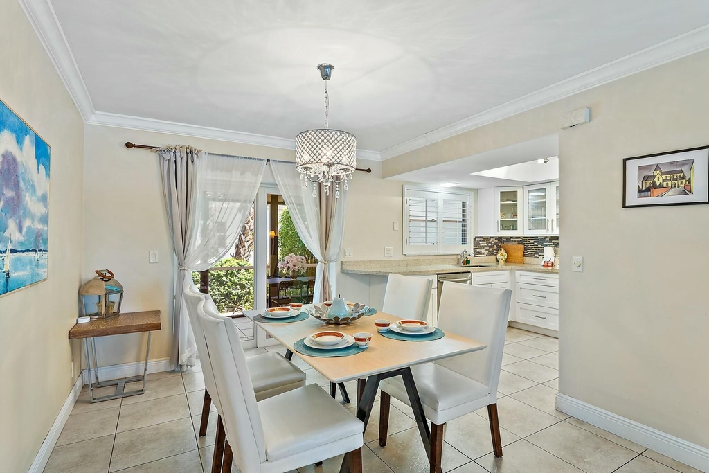 3036 Park Avenue - Photo 5