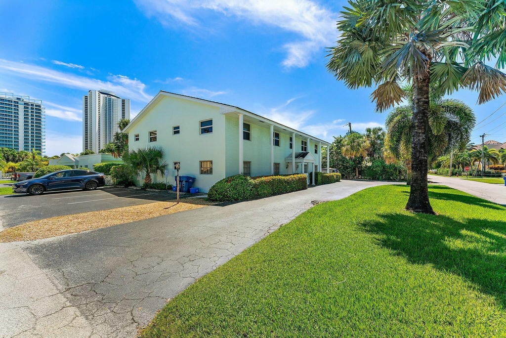 3036 Park Avenue - Photo 19