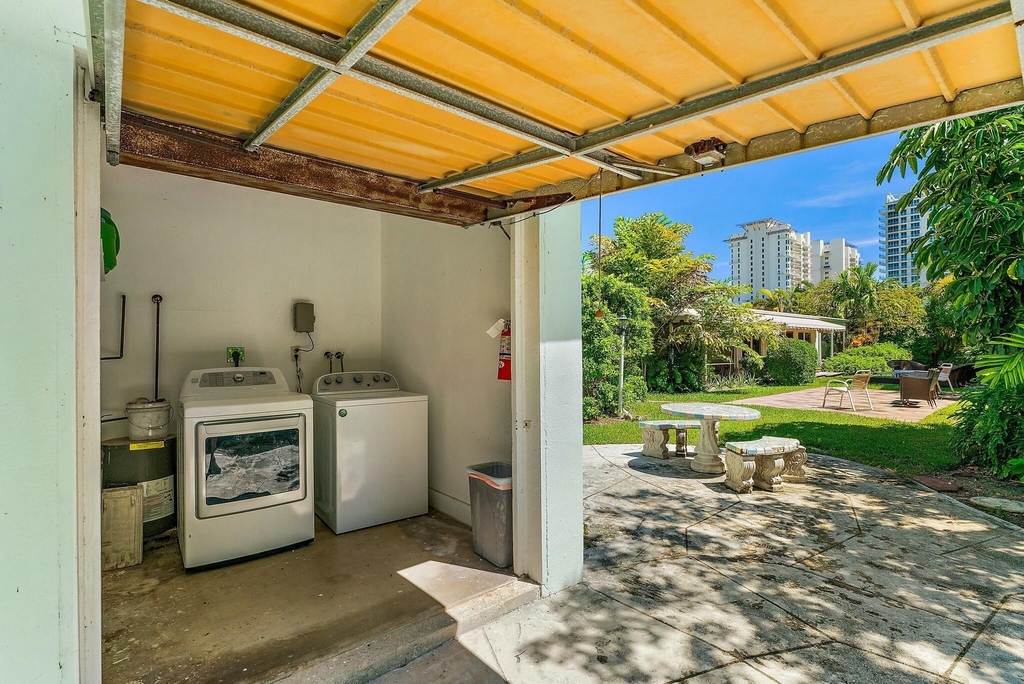 3036 Park Avenue - Photo 18