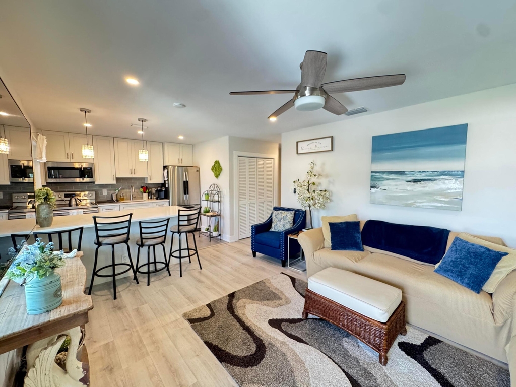 5505 N Ocean Boulevard - Photo 0