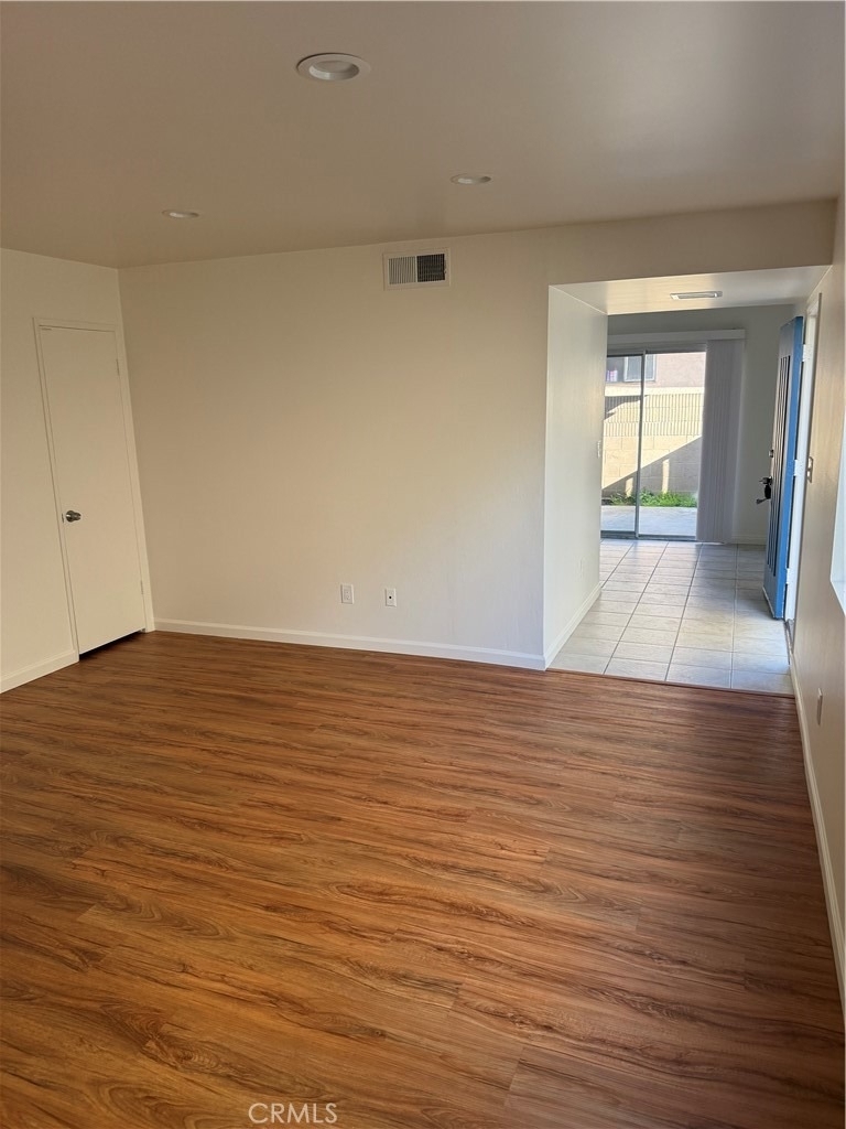 8624 Imperial Highway - Photo 2