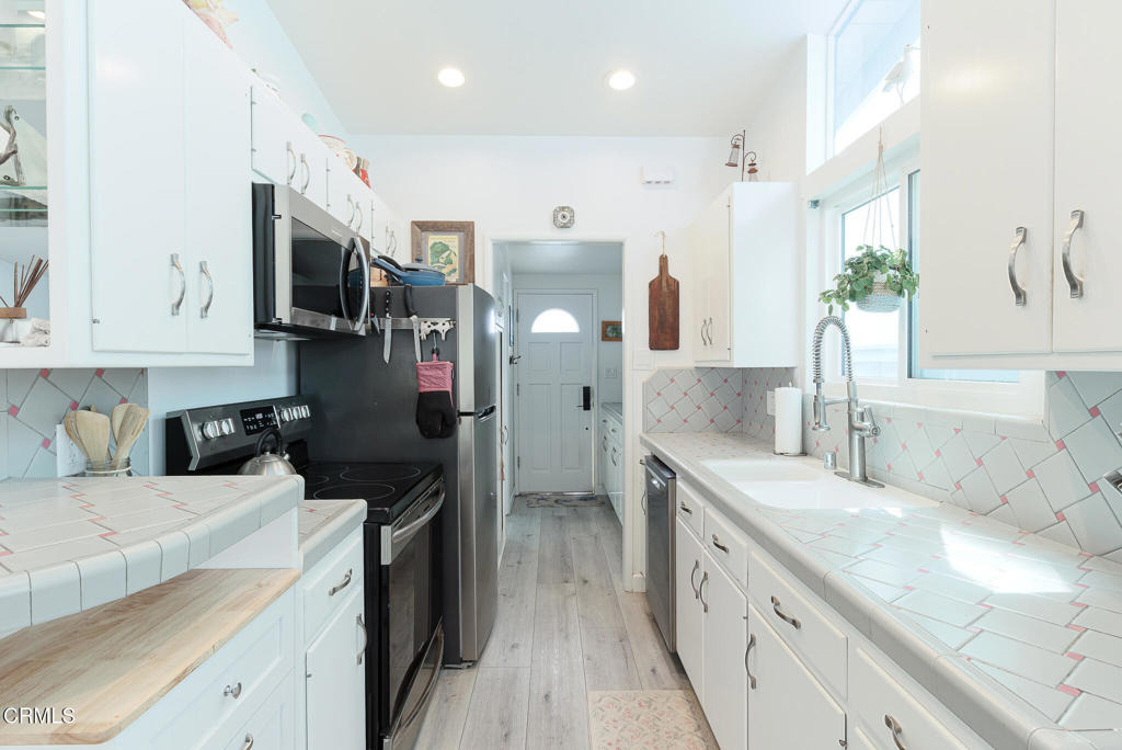 1089 Belfast Lane - Photo 9