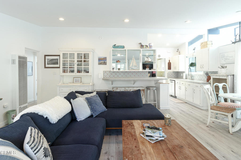 1089 Belfast Lane - Photo 4