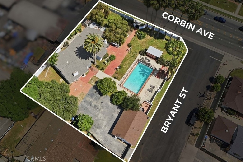 8647 Corbin Avenue - Photo 38