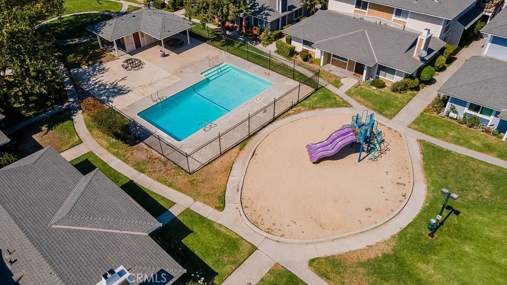 527 Spring Road - Photo 30