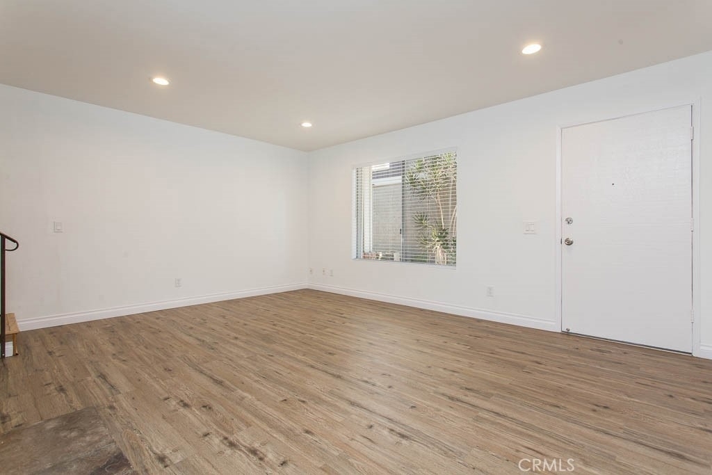 527 Spring Road - Photo 7