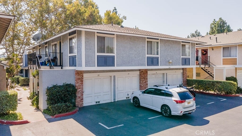 527 Spring Road - Photo 24