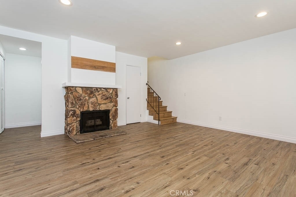 527 Spring Road - Photo 8