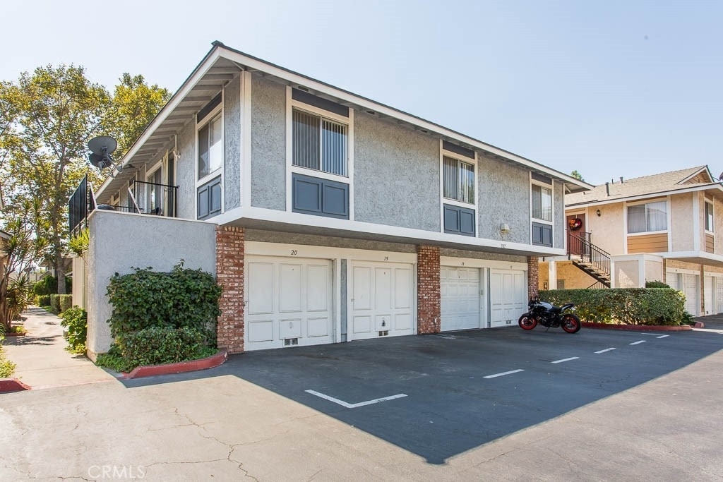 527 Spring Road - Photo 22