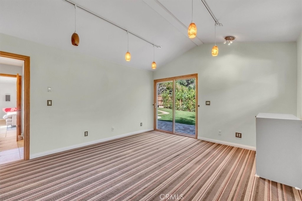 9824 Baden Avenue - Photo 14