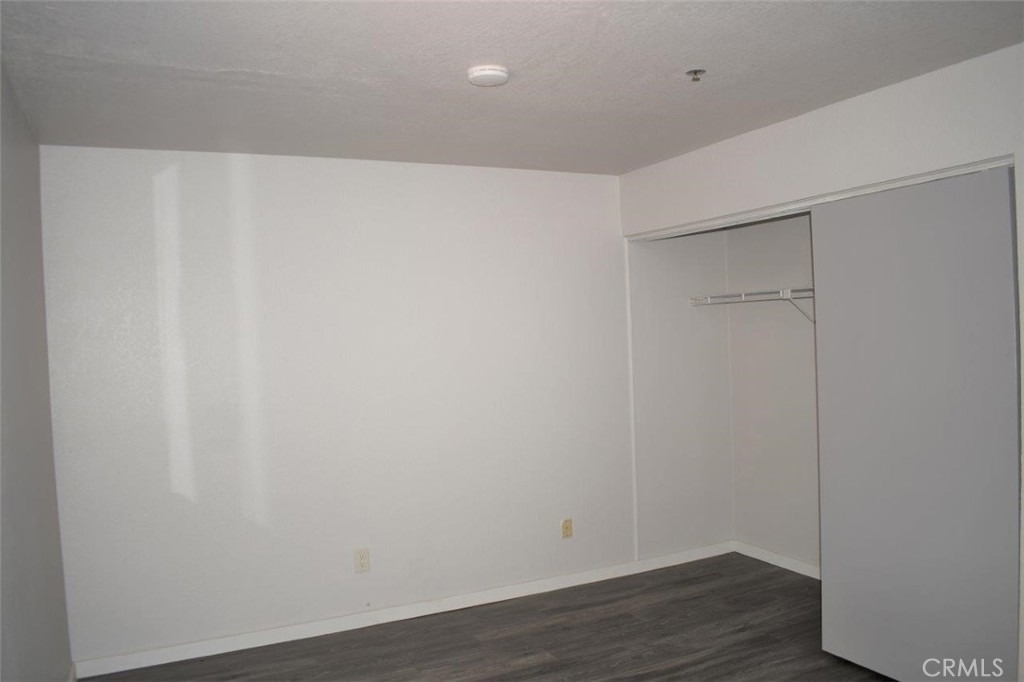 1239 E Foothill Boulevard - Photo 16