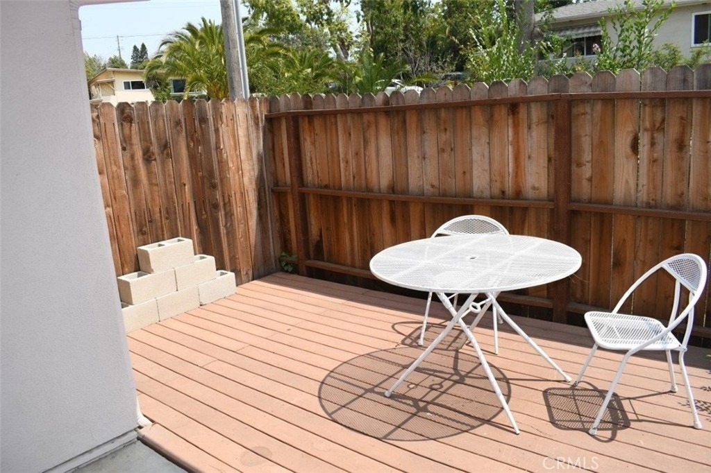 1239 E Foothill Boulevard - Photo 32