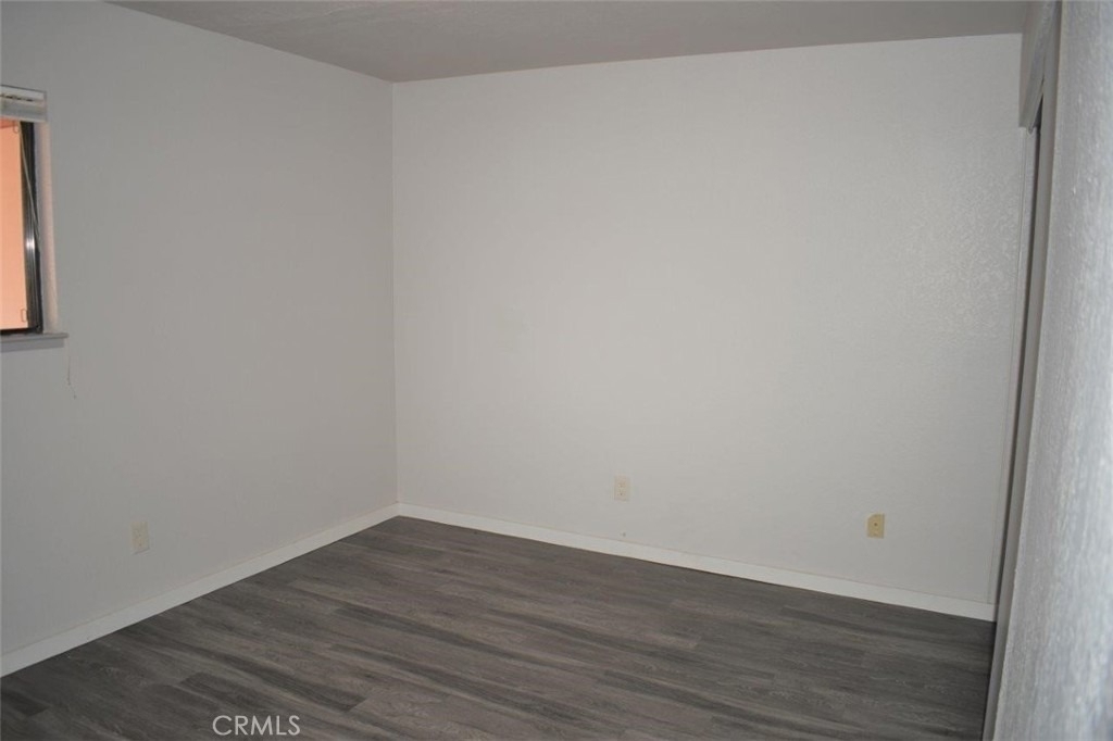 1239 E Foothill Boulevard - Photo 14