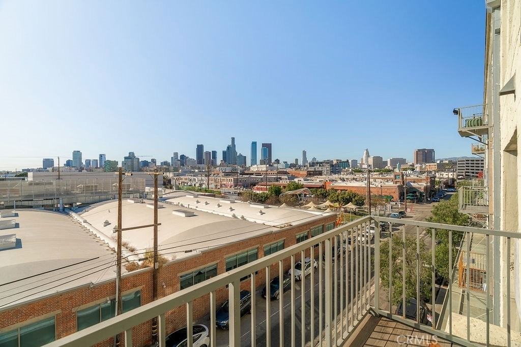 530 S Hewitt Street - Photo 14
