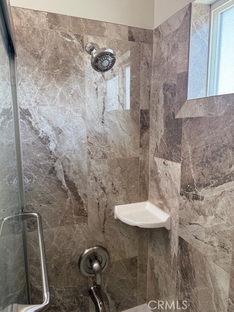 1131 N Kenmore - Photo 11