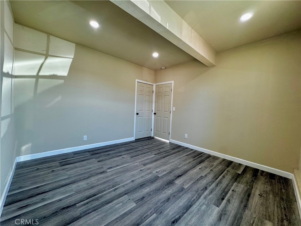 851 Woodcrest - Photo 4