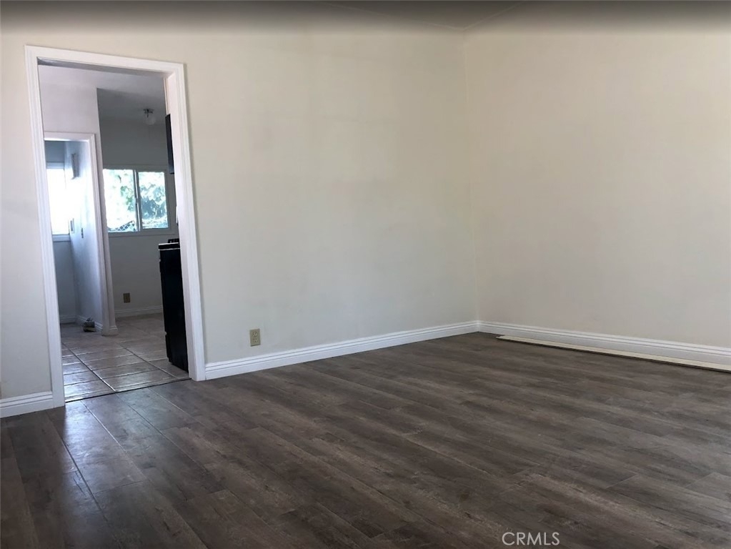 1010 Tremont St - Photo 5