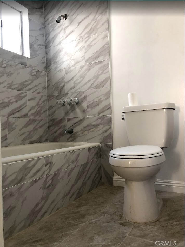 1010 Tremont St - Photo 4