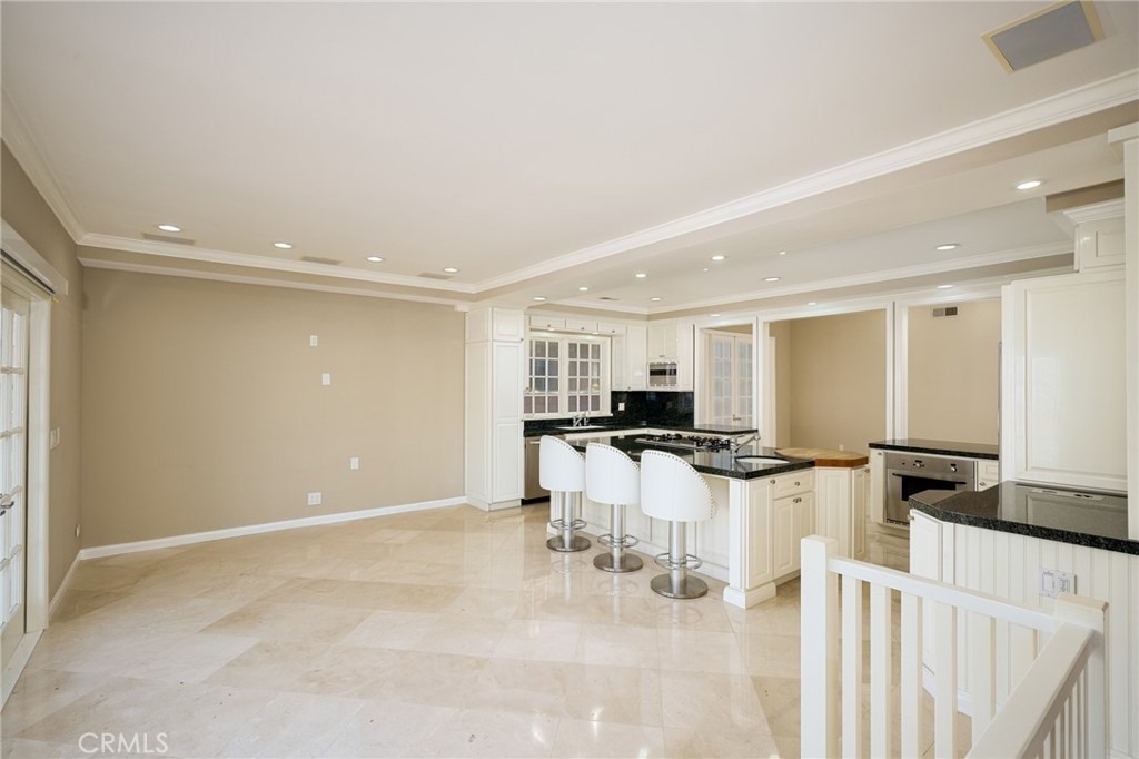 736 Harbor Island Drive - Photo 7