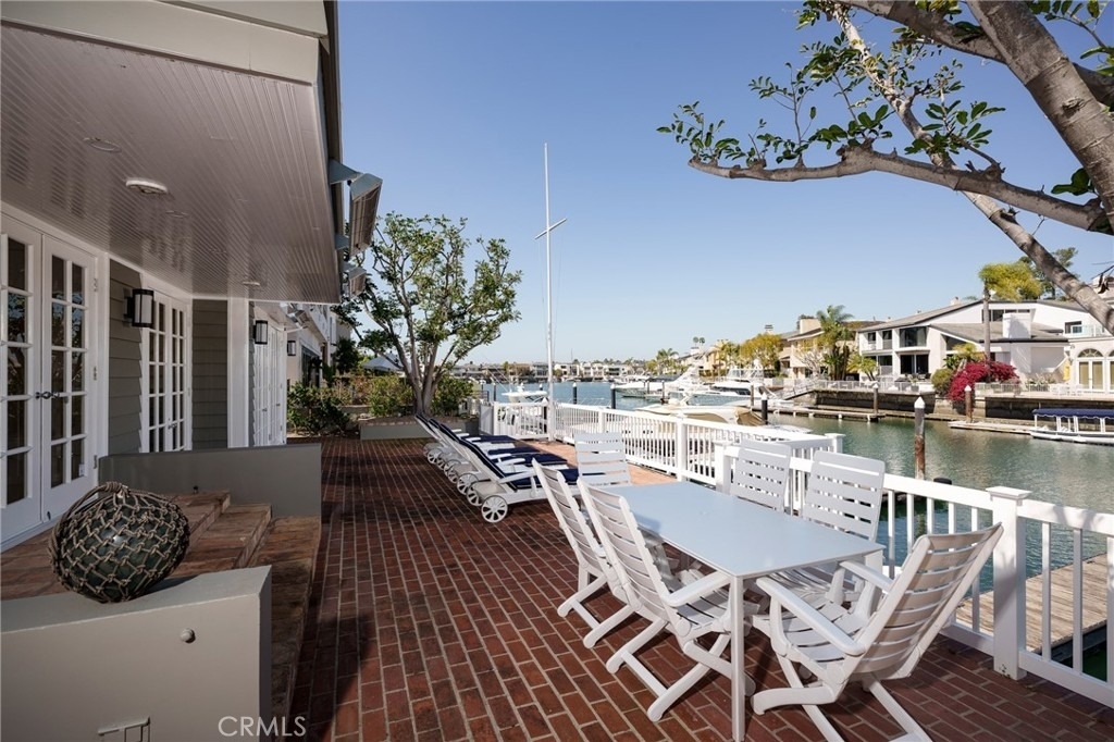 736 Harbor Island Drive - Photo 13